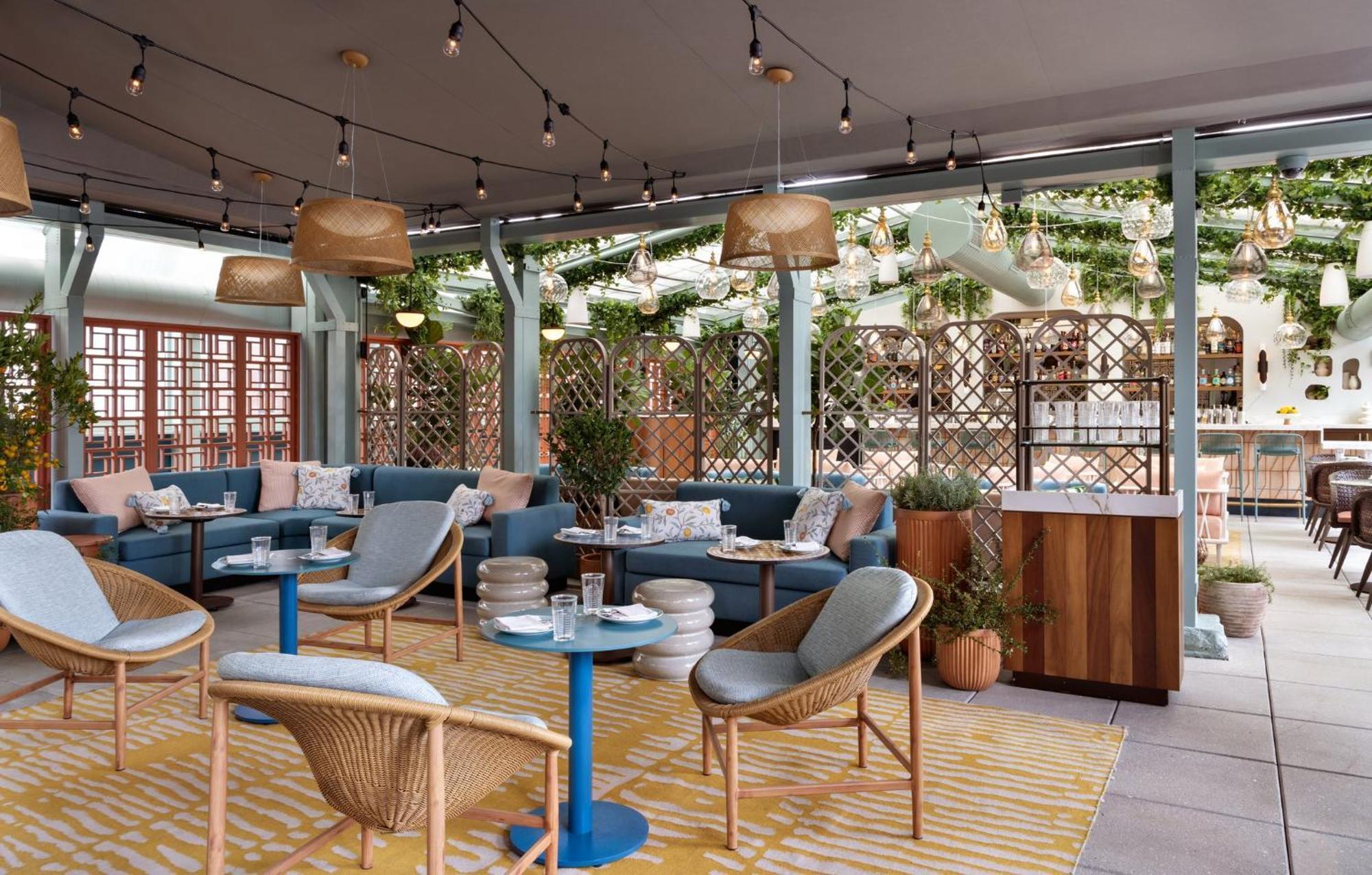 Kimpton Theta New York - Times Square By Ihg Hotel Eksteriør billede The Terrace at The Standard East Village