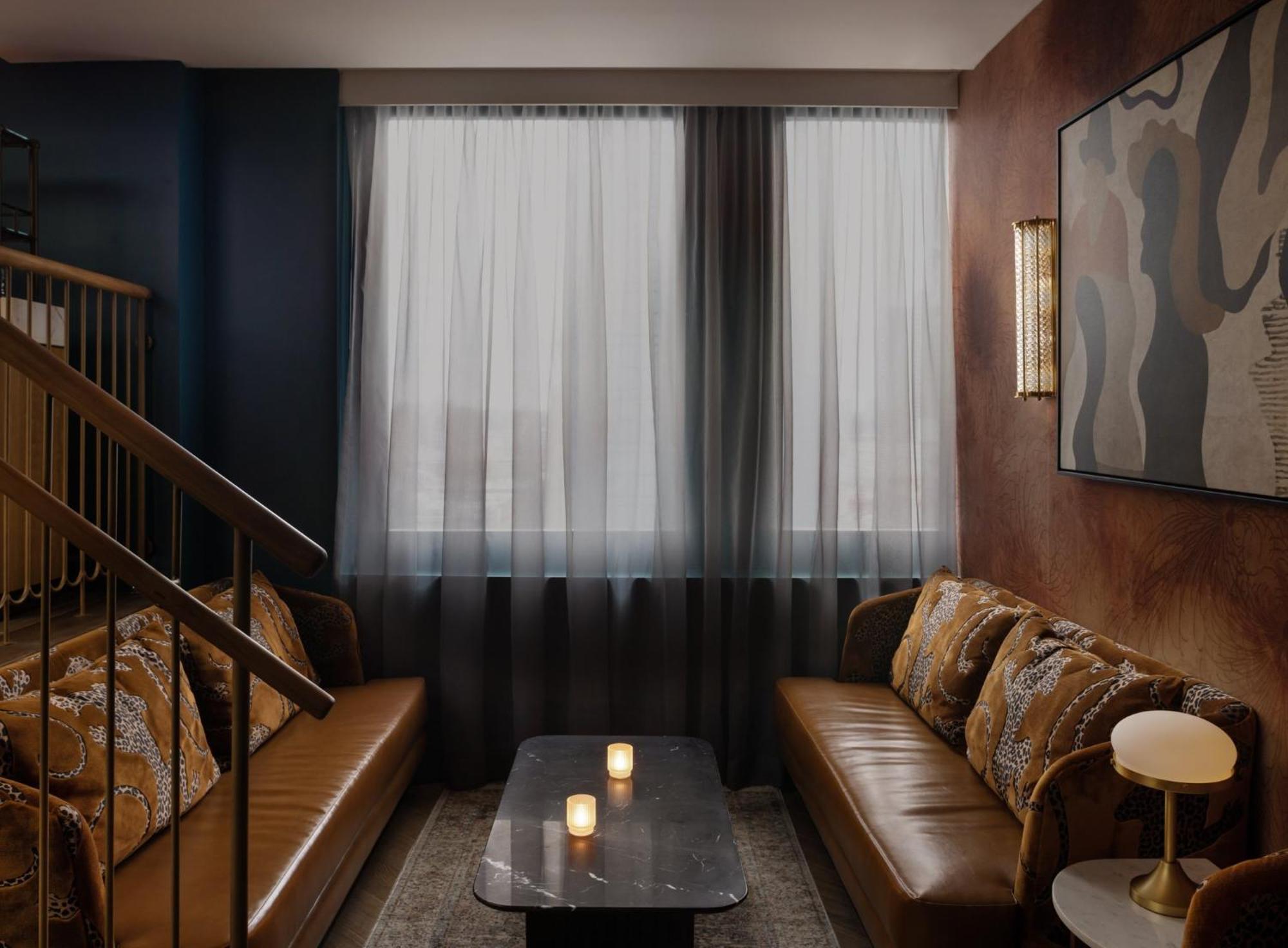 Kimpton Theta New York - Times Square By Ihg Hotel Eksteriør billede The interior of the restaurant